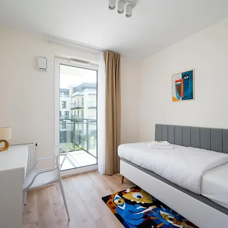 Praga Poludnie 2-Bedroom Apartment Warsaw Exterior photo