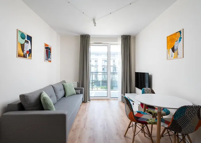 Praga Poludnie 2-Bedroom Apartment